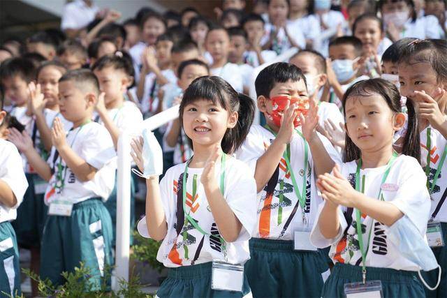 早读｜深圳经济特区今天迎45岁生日；育儿补贴申请入口已上线
