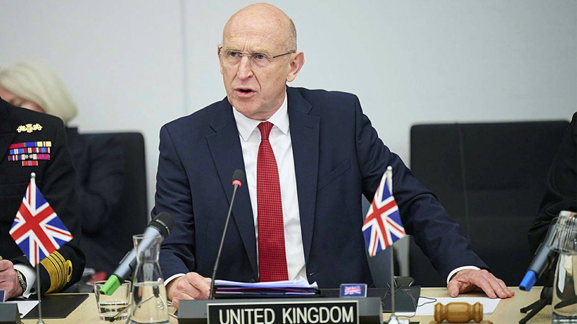 英国人说要出兵“保台”，当初泽连斯基信了，现在赖清德信不信？