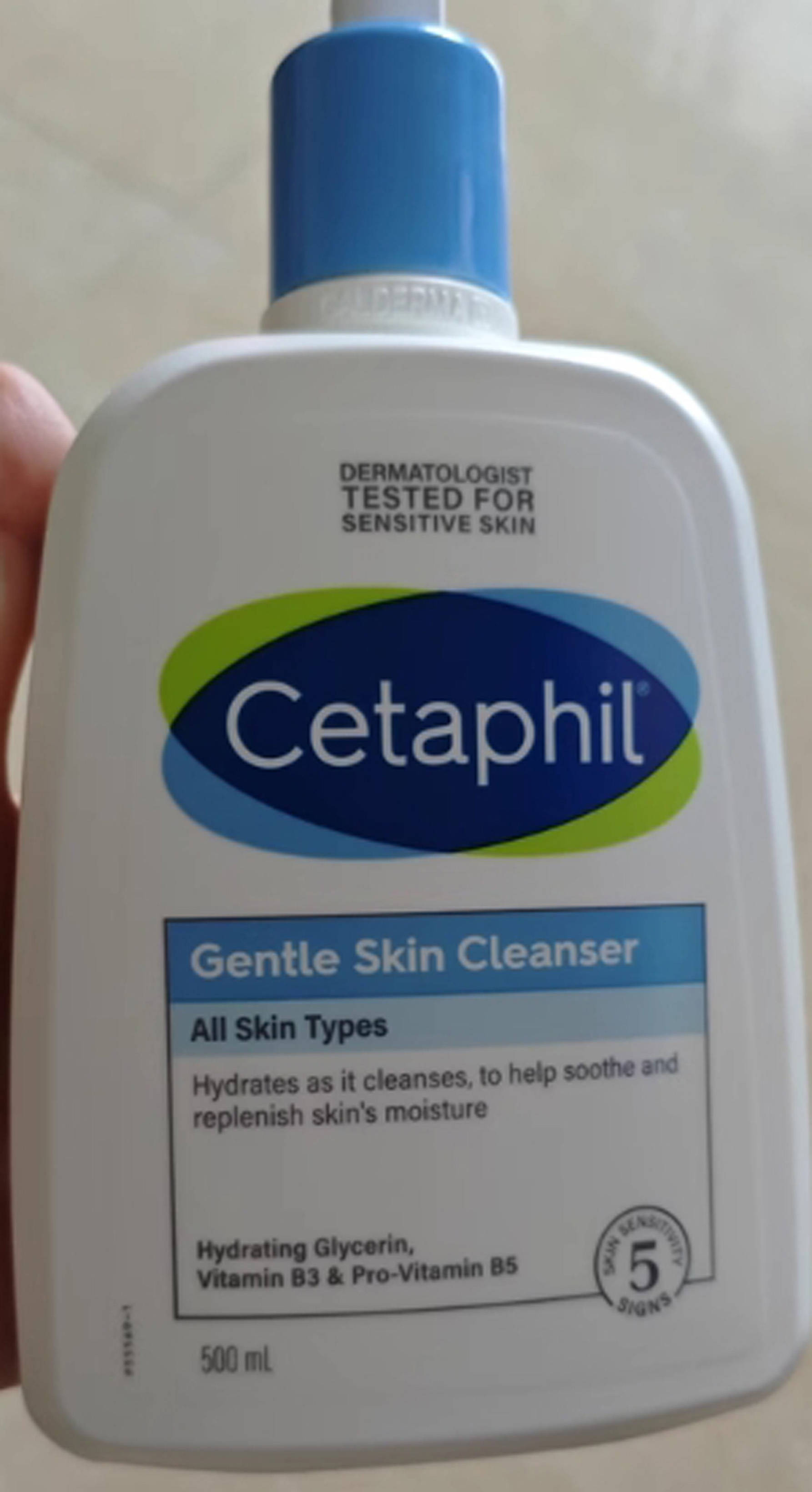 哪种洗面奶控油祛痘??痘肌清爽超给力