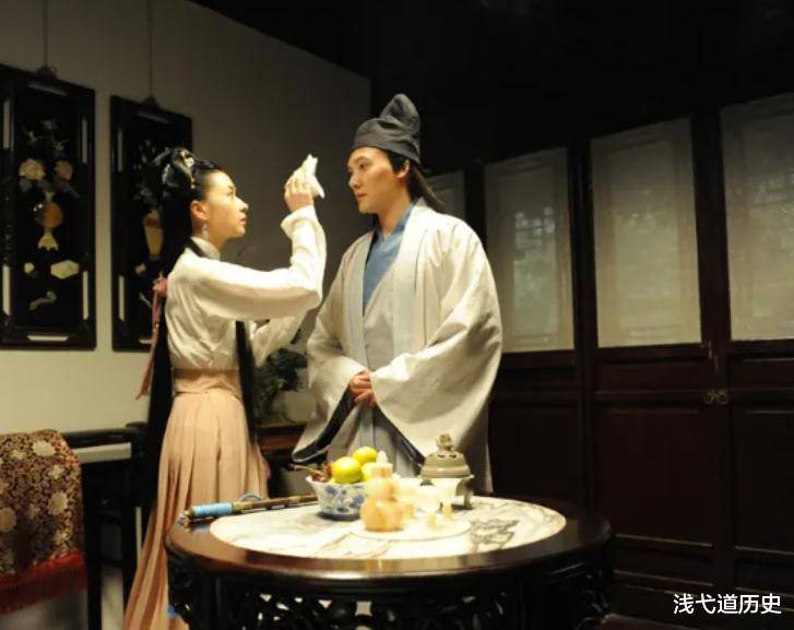 古代逛一次“青楼”，究竟需要多少银子？换算成人民币，是多少？