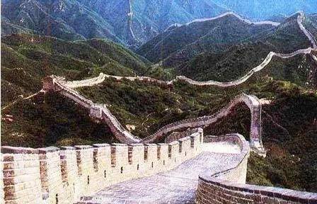 秦始皇修长城花了多少钱换算成人民币吓你一跳