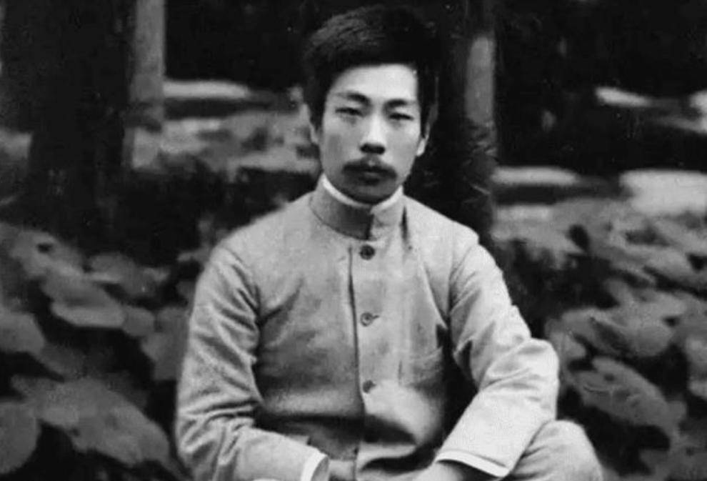 民国时期，鲁迅每月工资350块大洋，换算成人民币相当于多少钱？