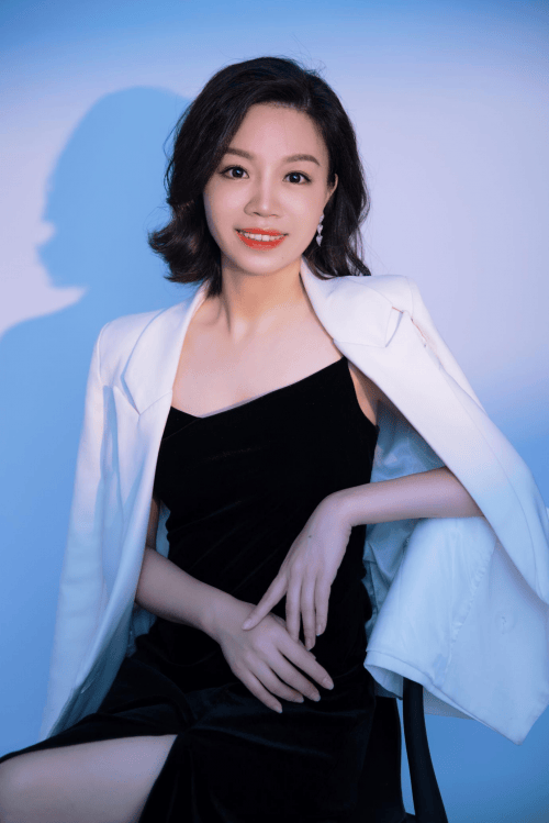 深圳靠谱婚介推荐：潮汕媒人苹果姐的秘密武器，细节决定相亲成功率