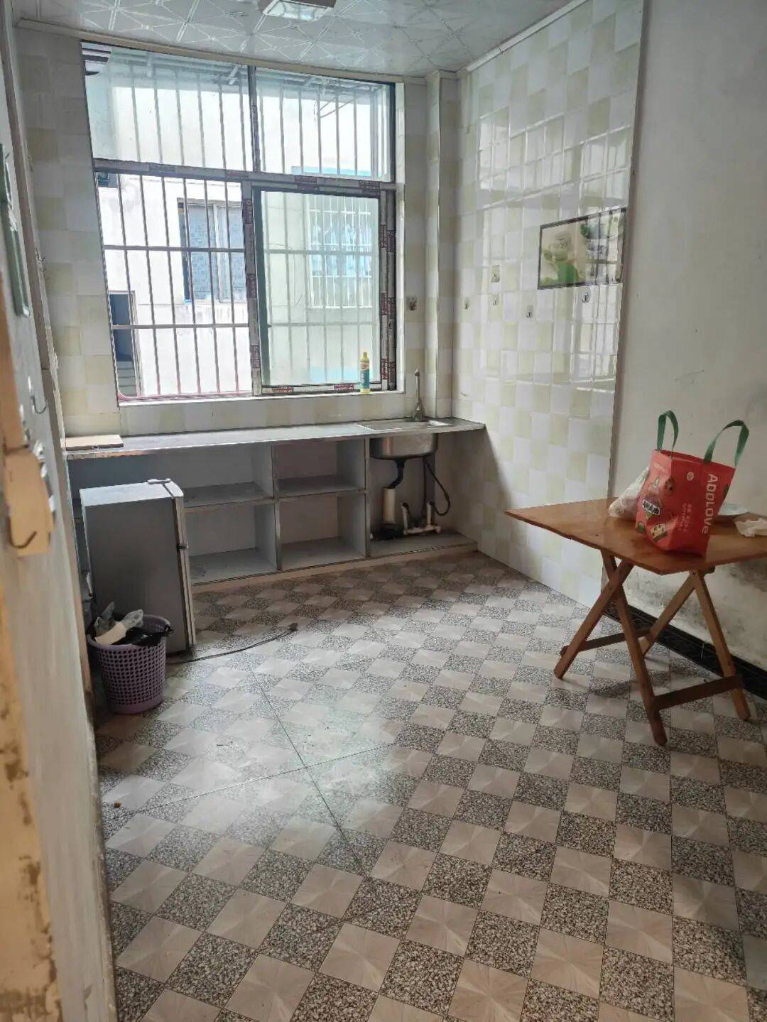 4月17日凤冈信息网房屋出租12套、店铺转让6间、房屋出售9套