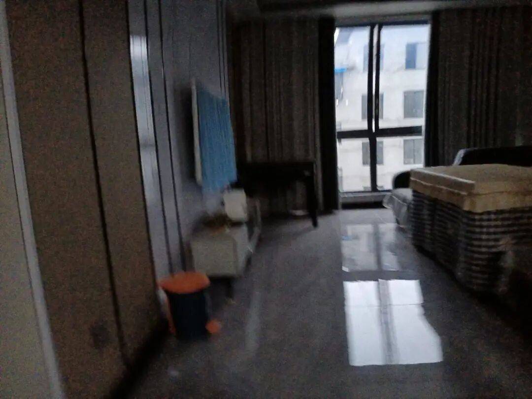 4月17日凤冈信息网房屋出租12套、店铺转让6间、房屋出售9套