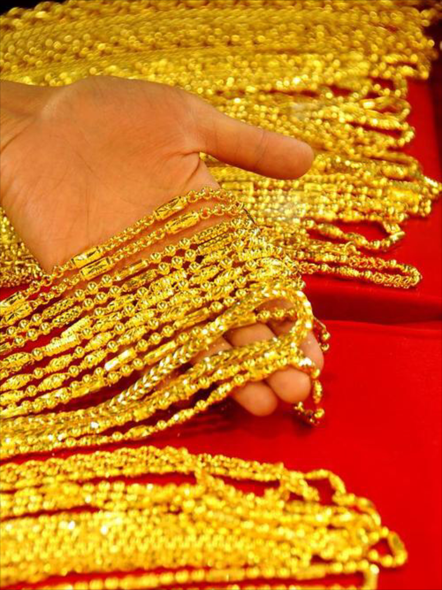 国内现货黄金(国内现货黄金交易平台排名)